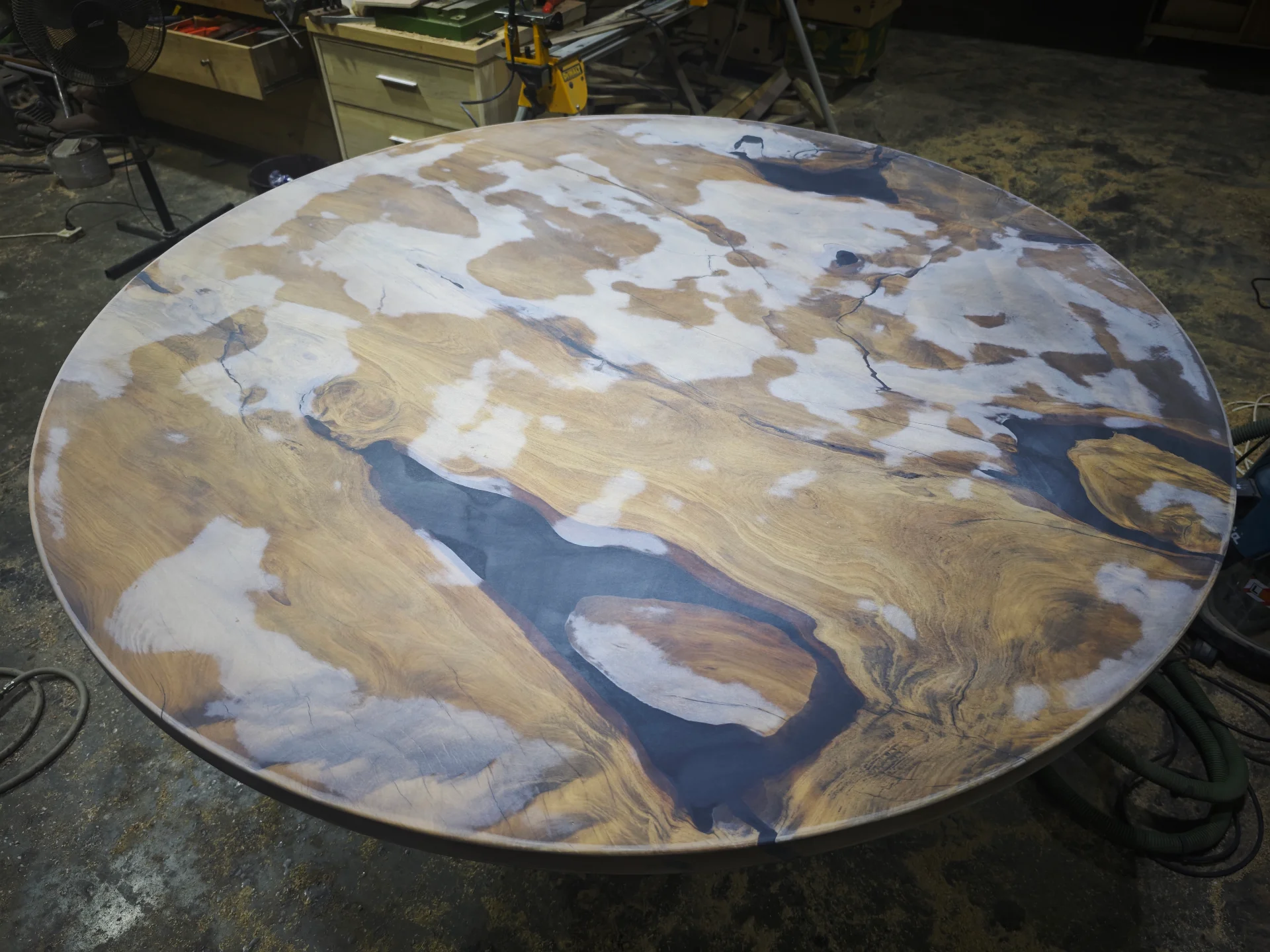 Swamp Kauri Round Dining Table 1600D — Progress photo