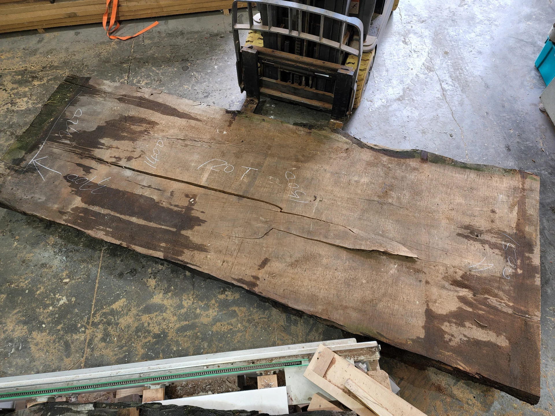 Swamp Kauri Dining Table 3*1.2 — Progress photo