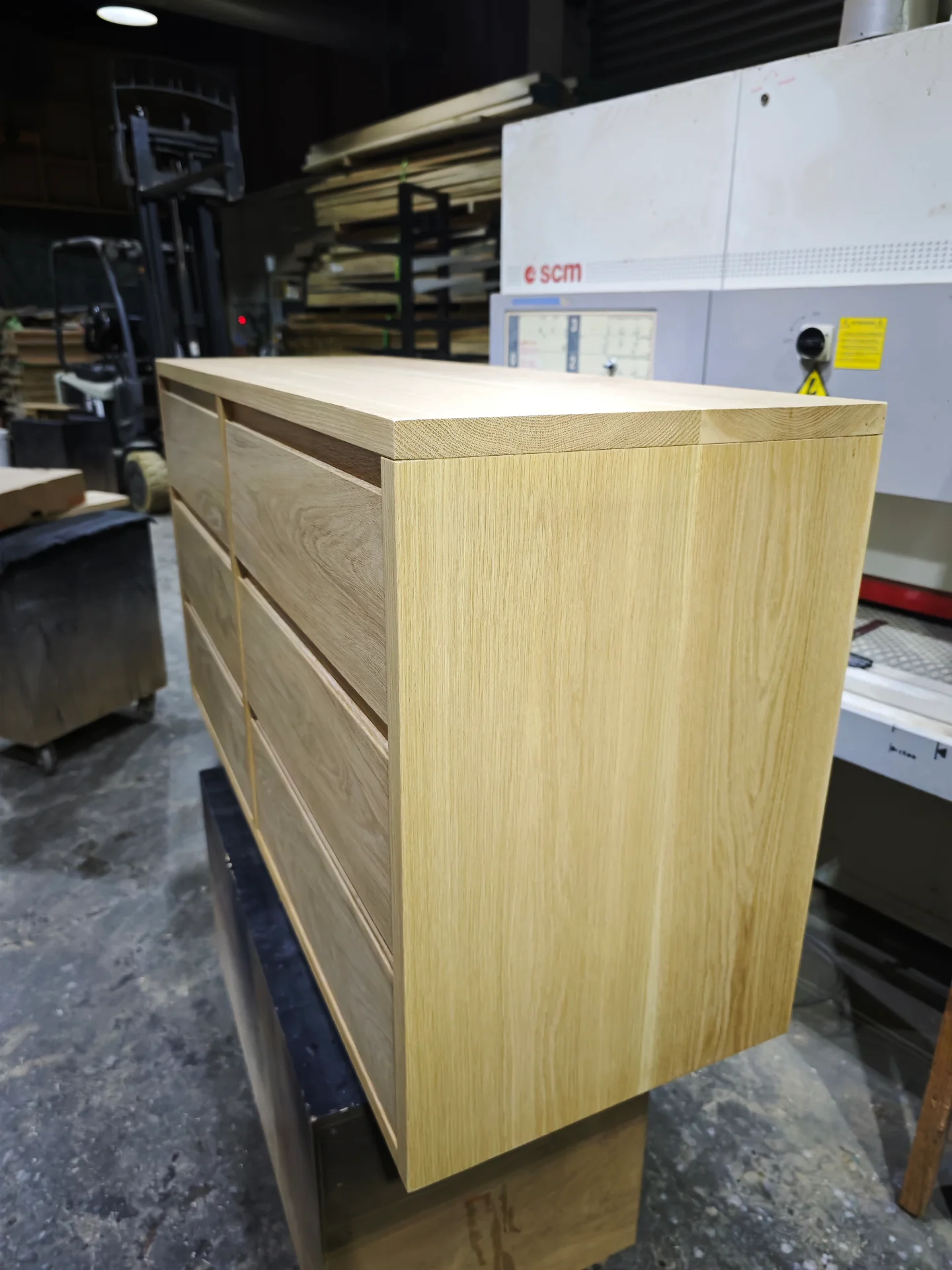 Solid Oak 6 drawer chest