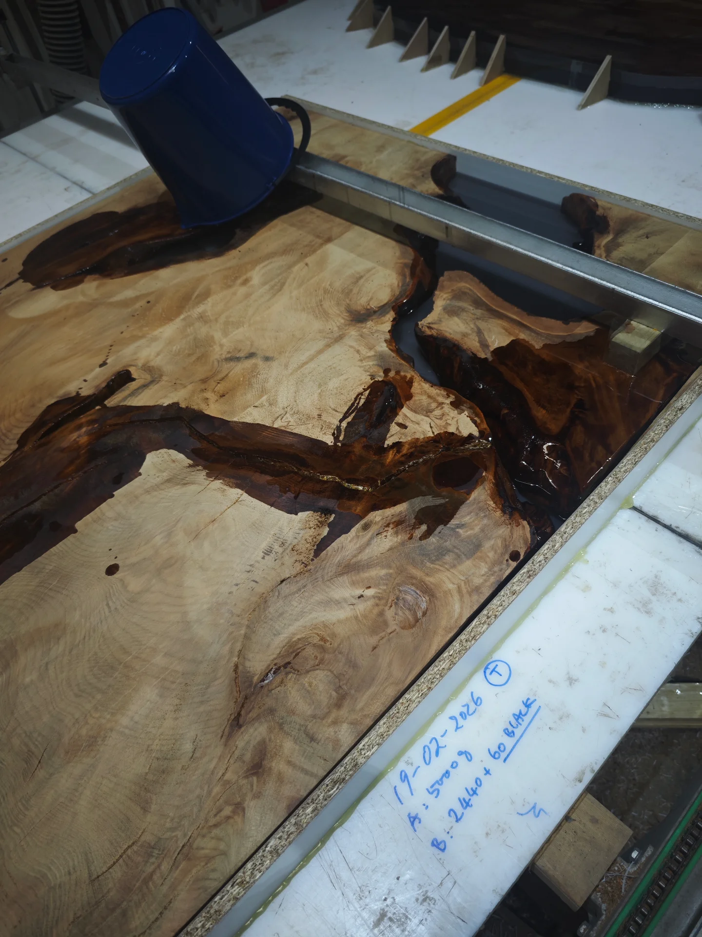 Swamp Kauri Dinning Table 2.2 X 1.1 — Progress photo