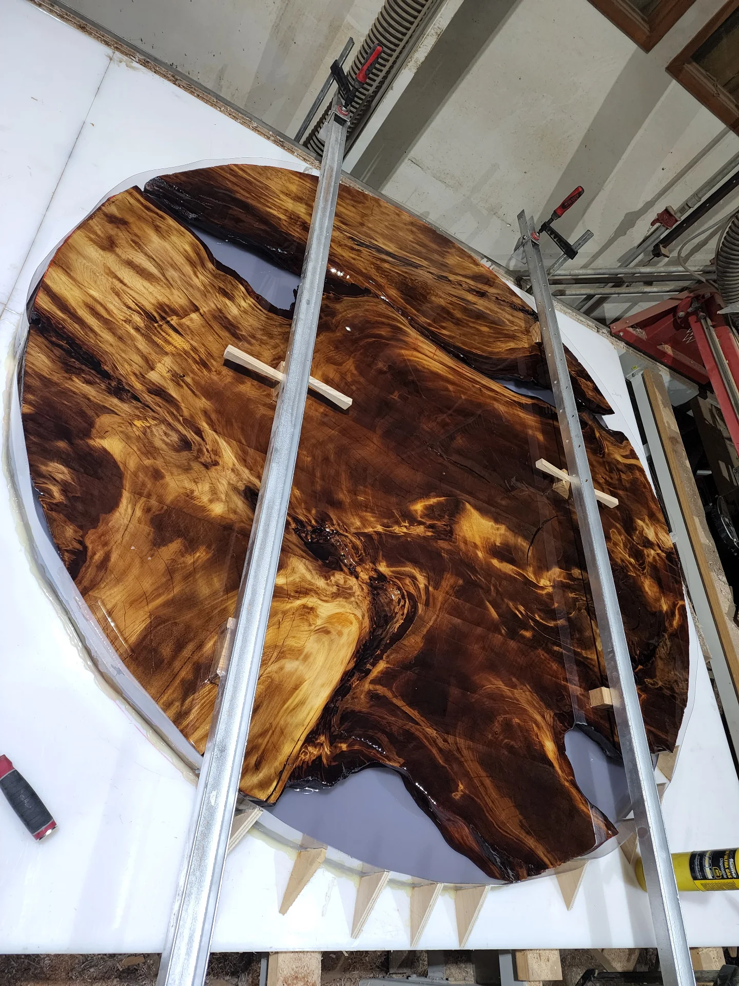 Swamp Kauri Dinning Table 1600D 2 — Progress photo