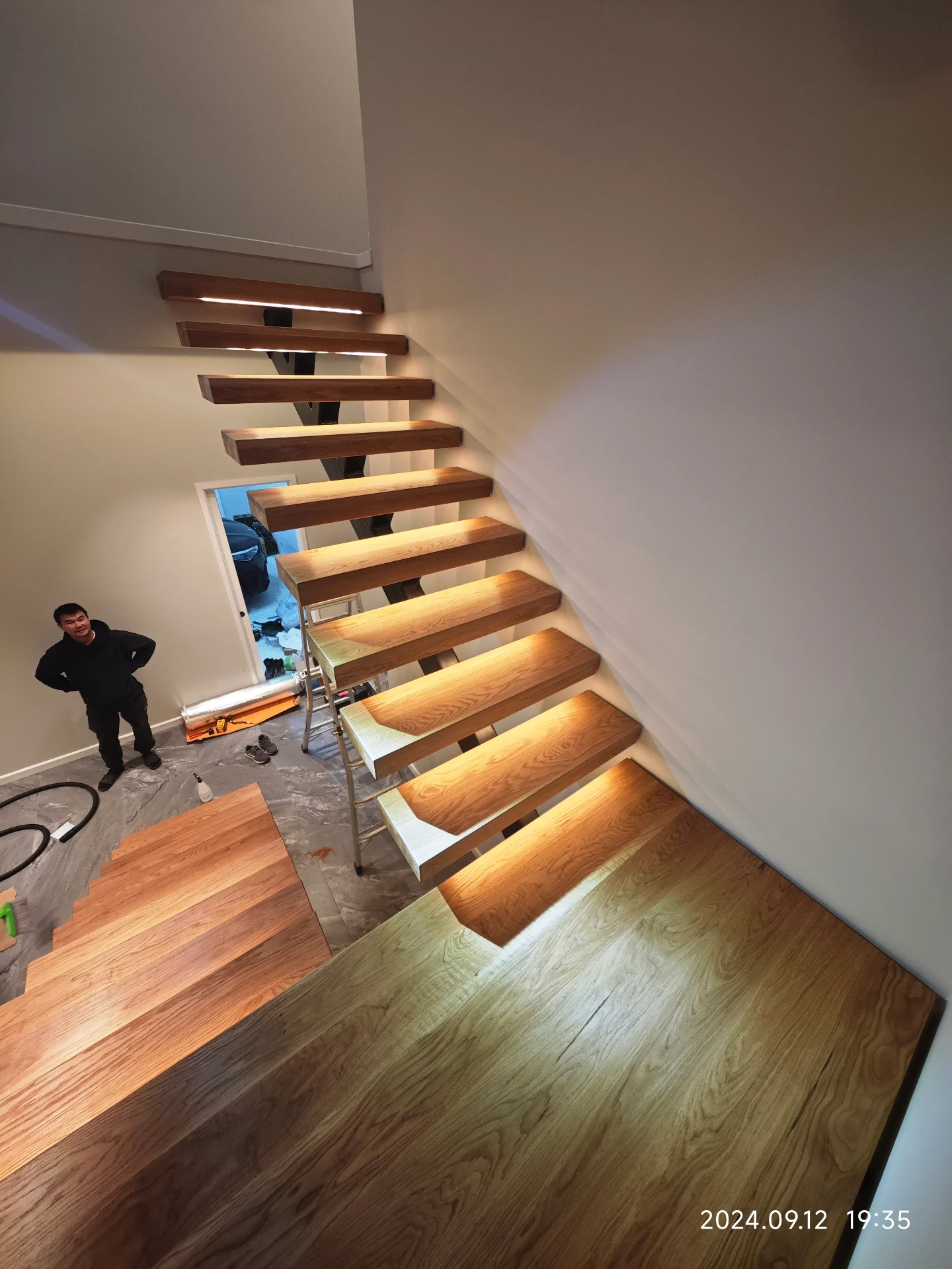 Soild Oak Floating Treads — Floating Stair Treads
