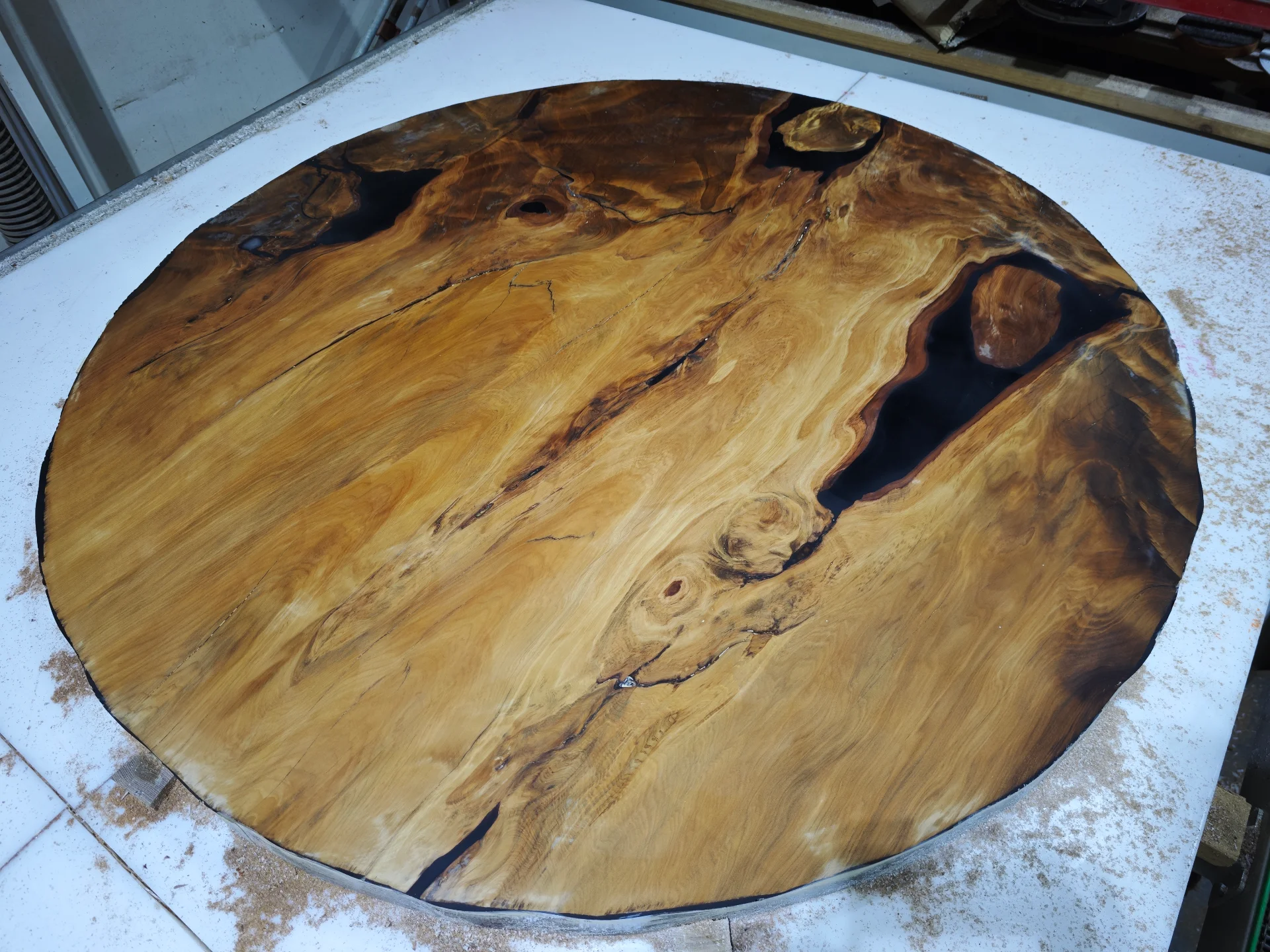 swamp-kauri-dinning-table-1600d-3 — Progress photo