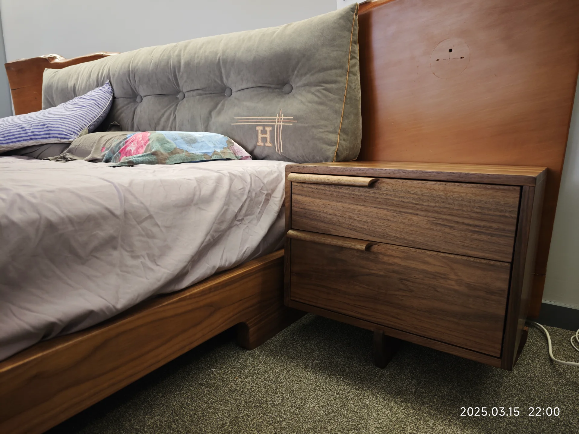 Black Walnut Bedside tables — Progress photo