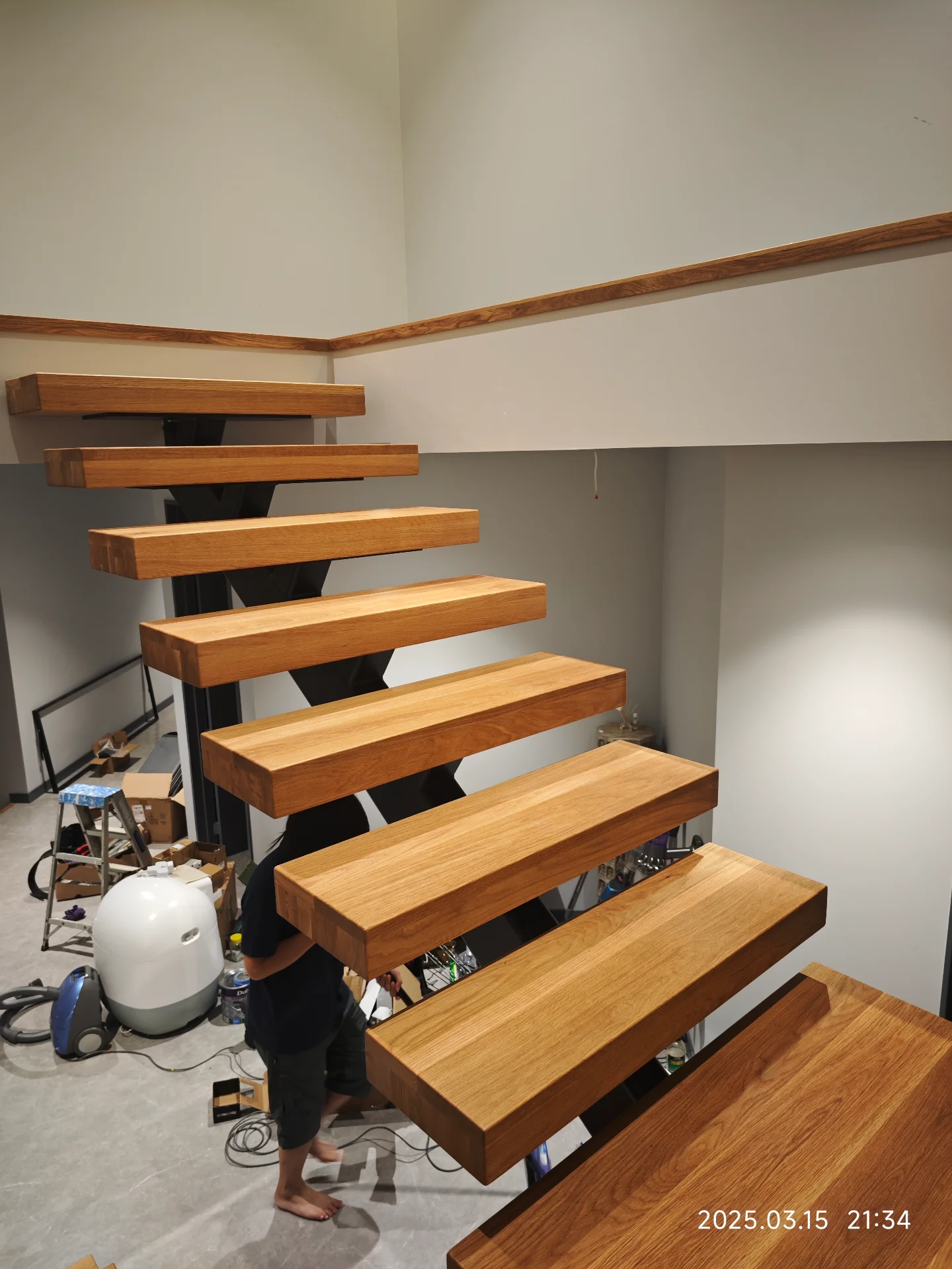 Soild Oak Floating Treads 3 — Progress photo