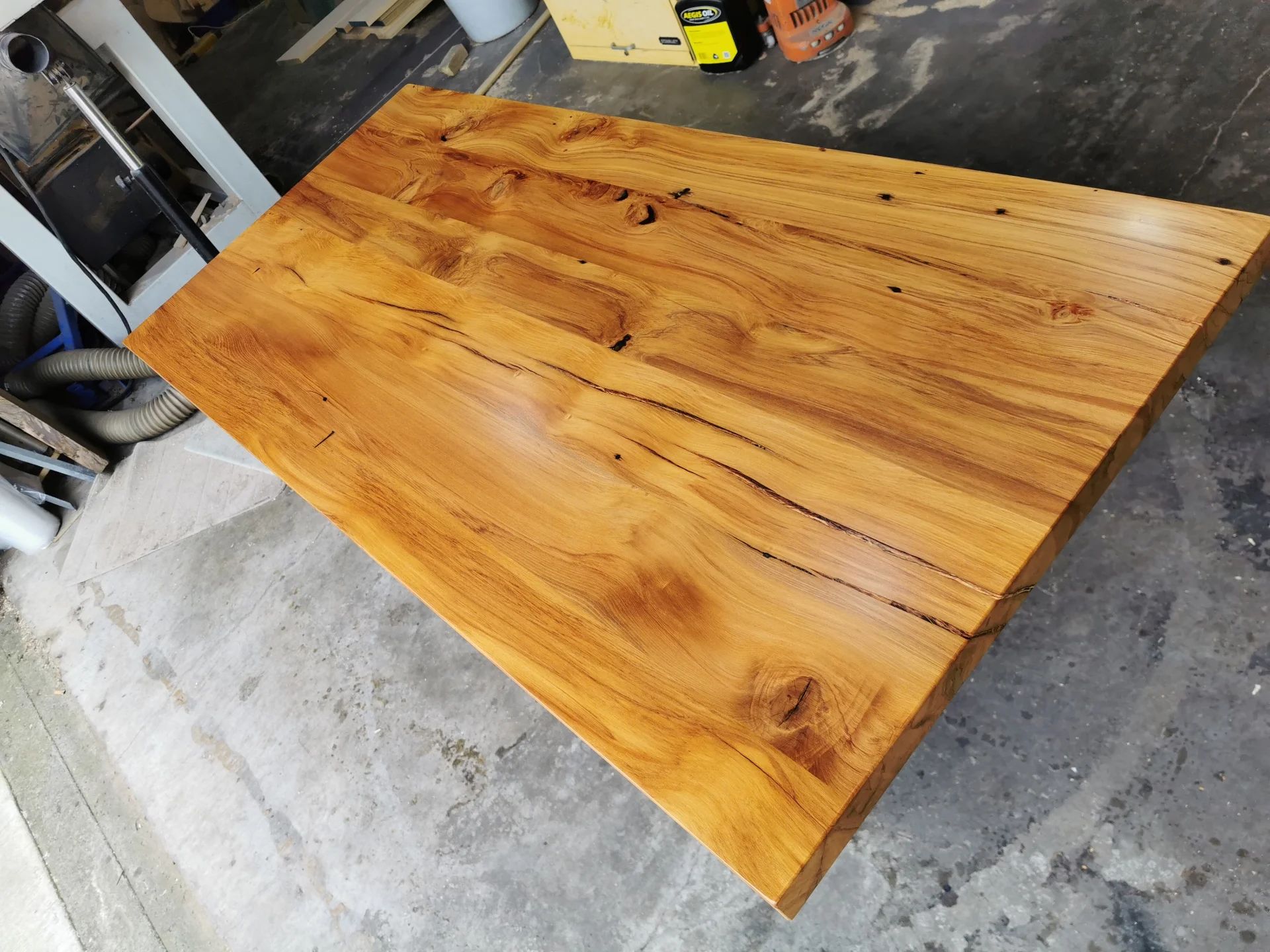 Recycled Rimu Counter top in epoxy resin finish — Progress photo