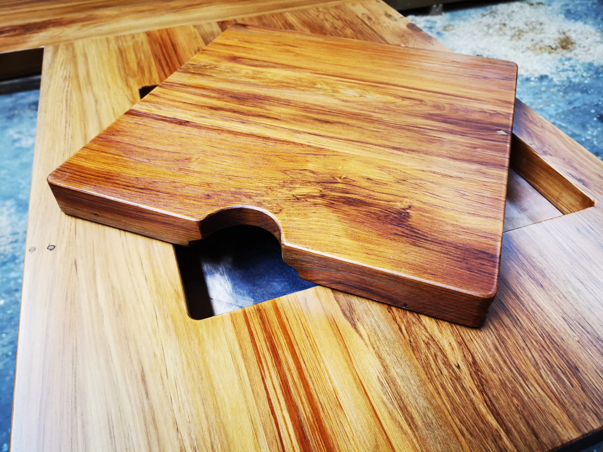 Recycled Rimu counter top with cut out in clear PU — Progress photo