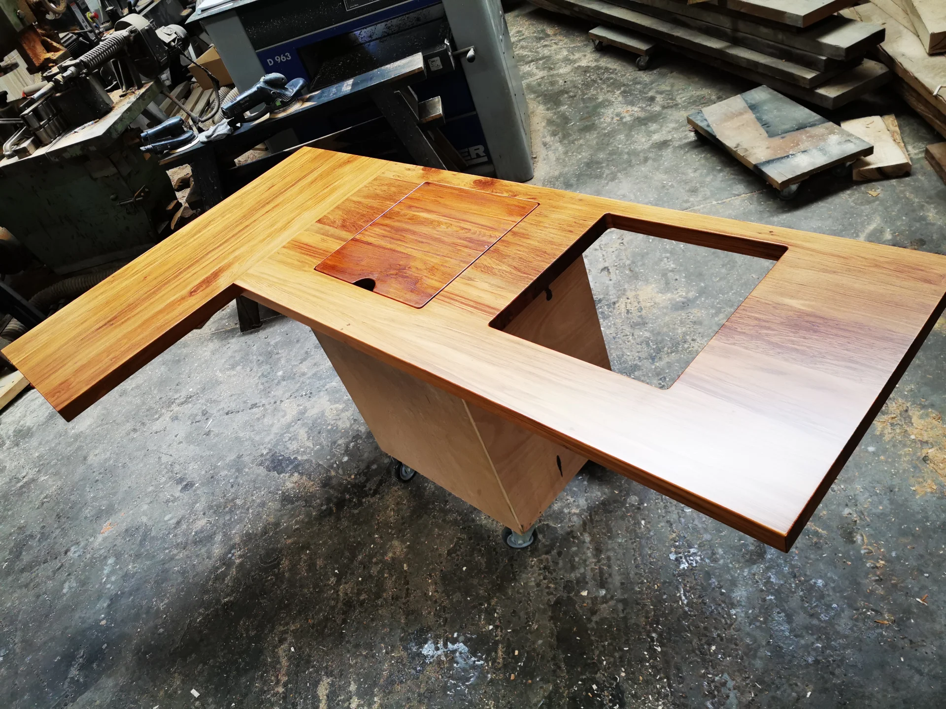 Recycled Rimu counter top with cut out in clear PU — Progress photo