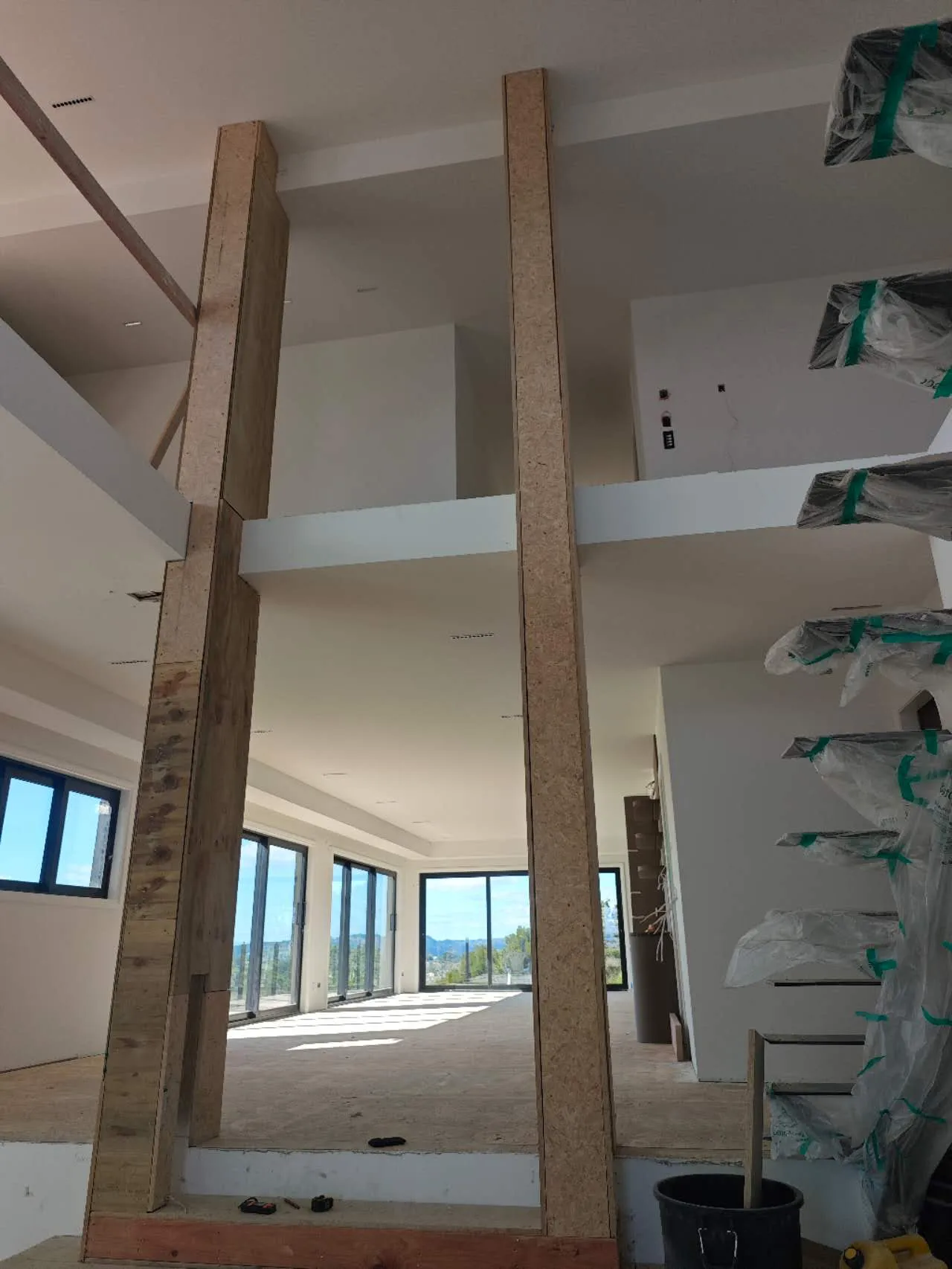 Wainscoting pillars with soild white oak — latest progress