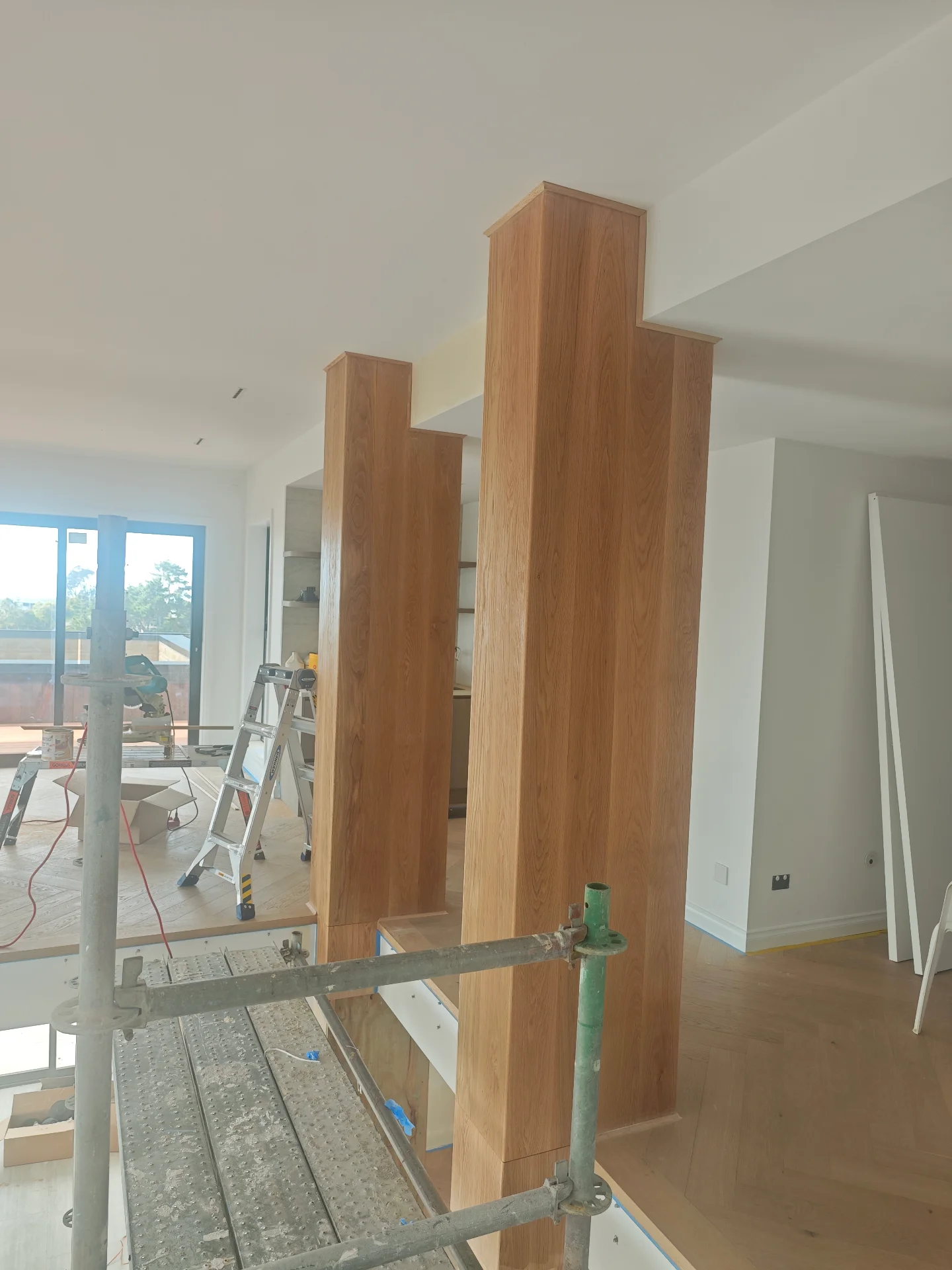 Wainscoting pillars with soild white oak — Progress photo