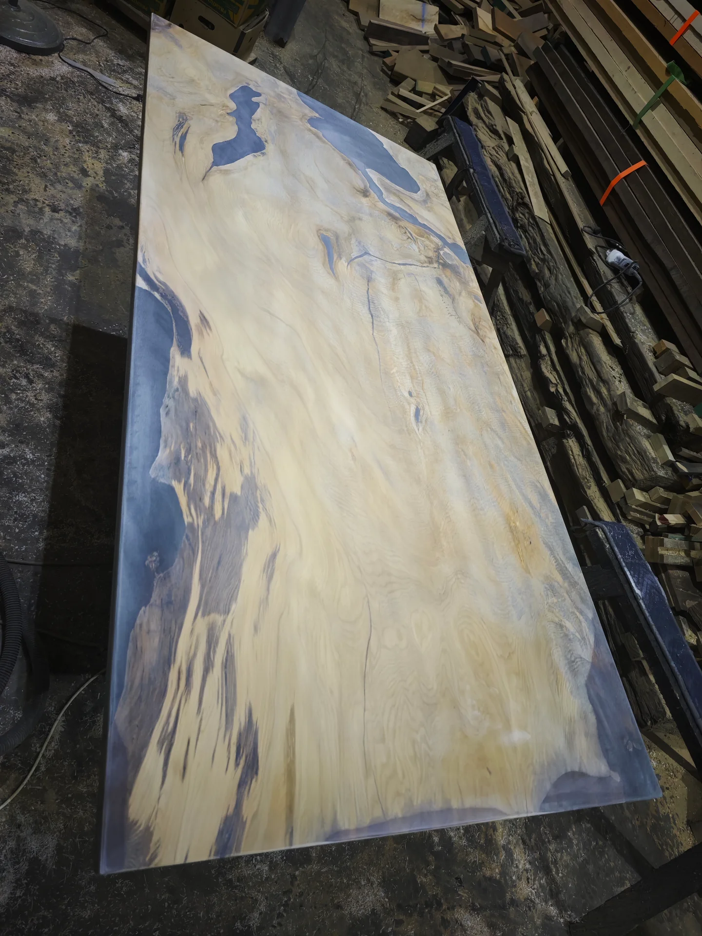 Swamp Kauri Dinning Table 2.2 X 1.1 — Progress photo