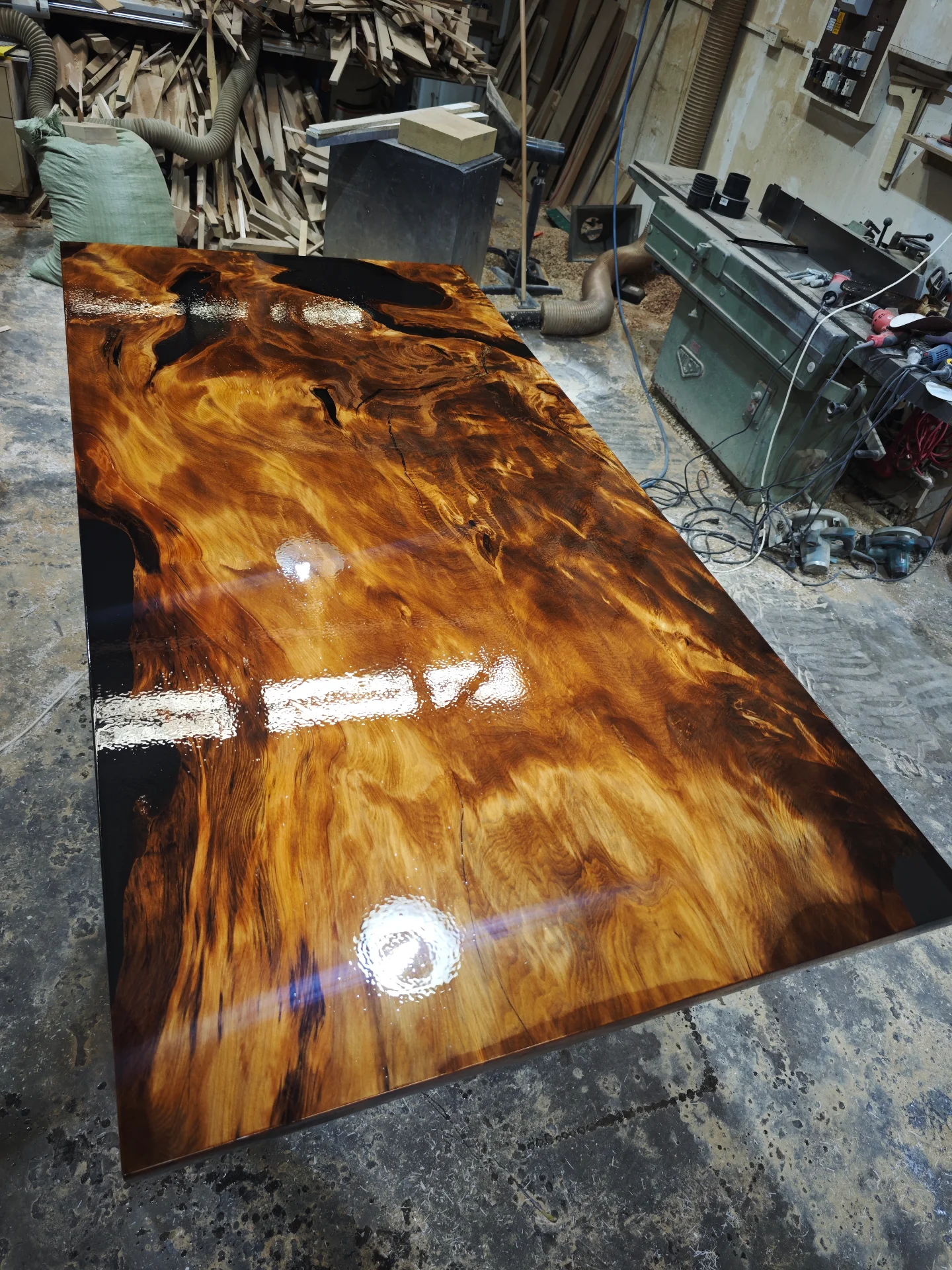 Swamp Kauri Dinning Table 2.2 X 1.1 — Progress photo