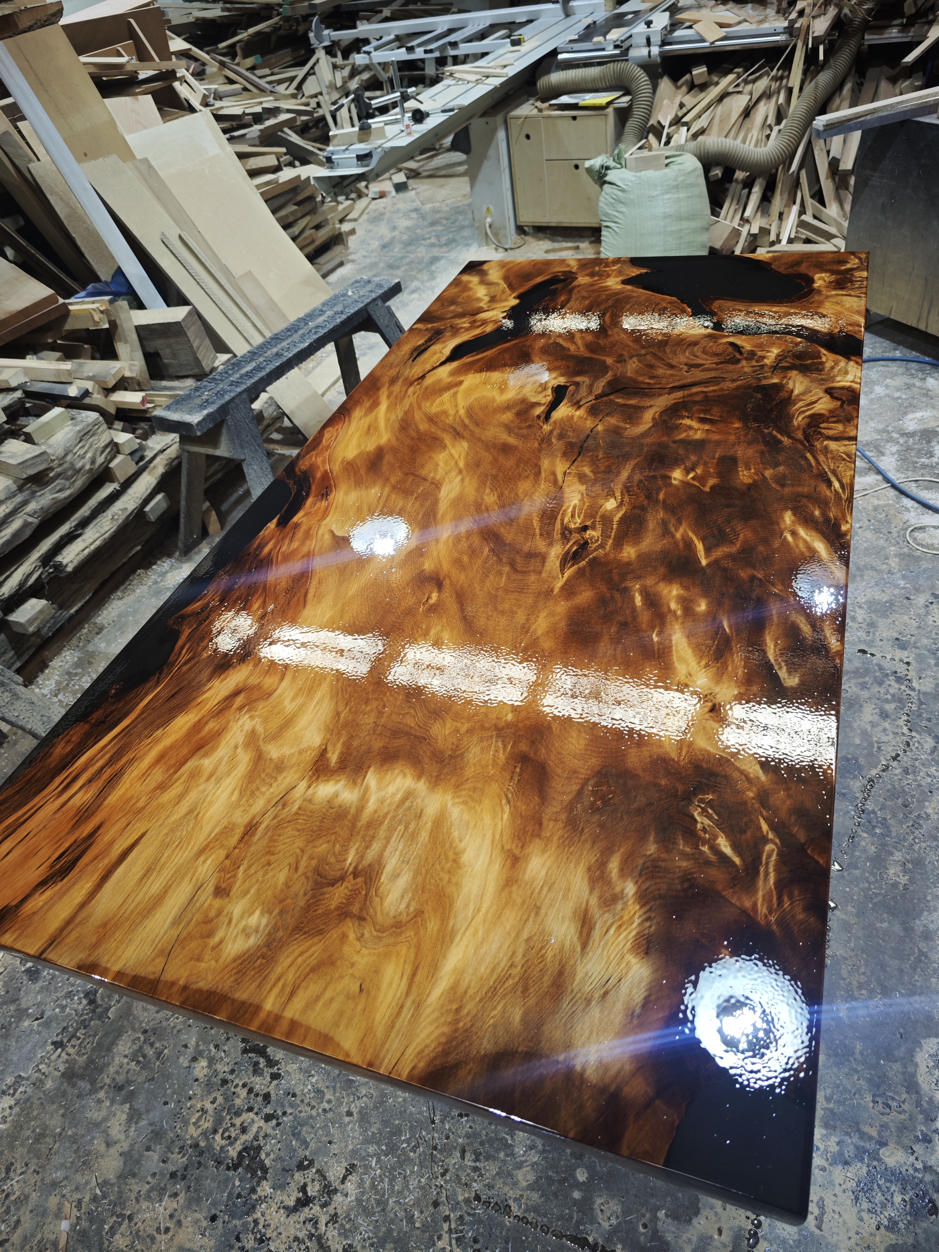 Swamp Kauri Dinning Table 2.2 X 1.1 — Progress photo