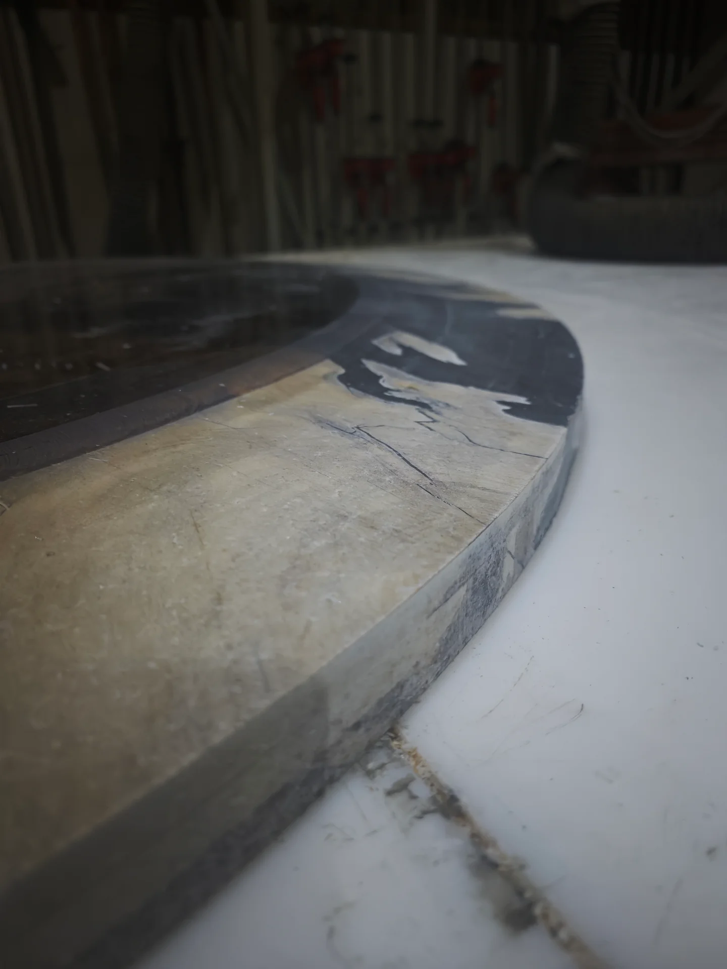 Weis round kauri table — Progress photo