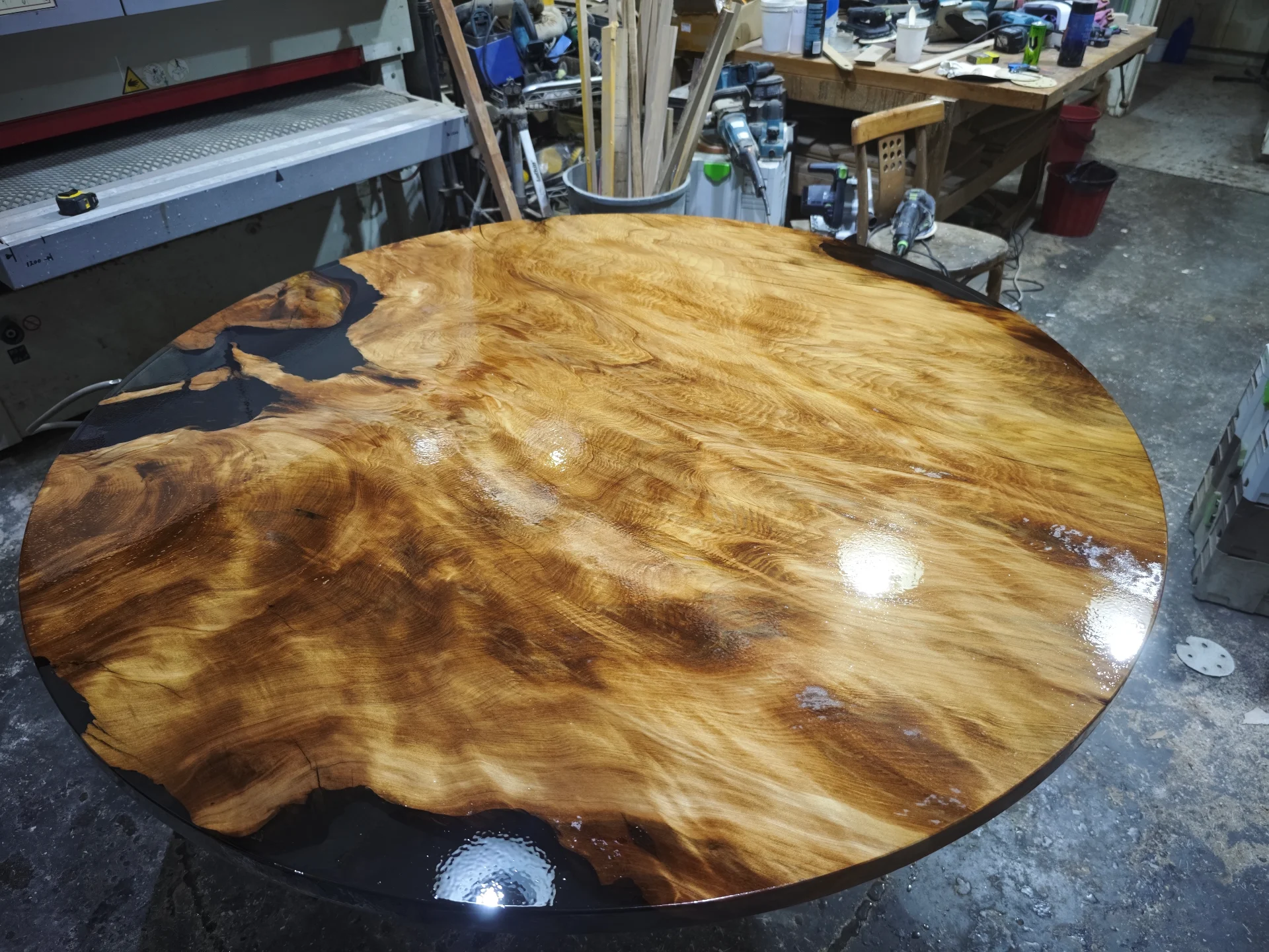 Weis round kauri table — latest progress