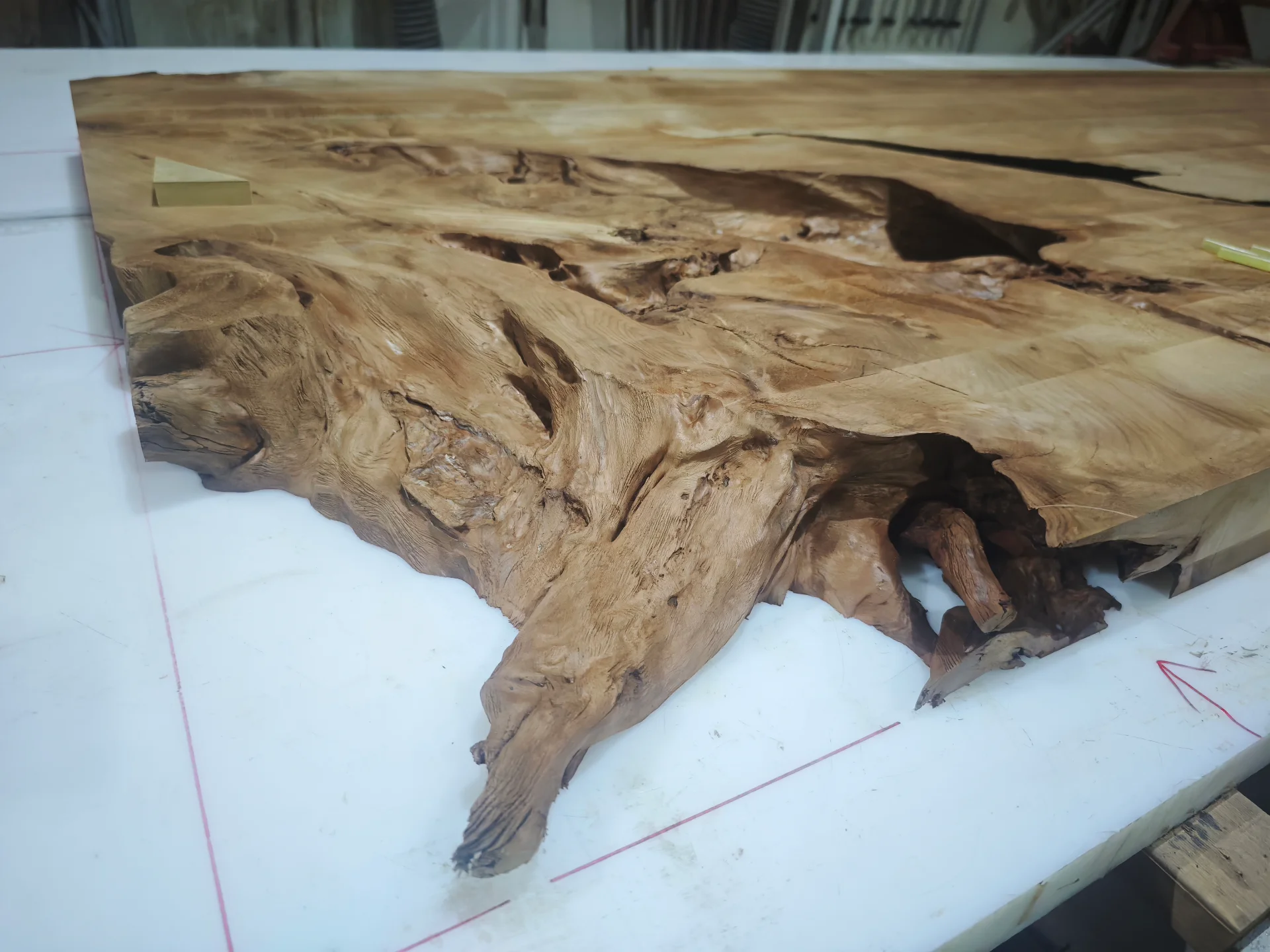 Custom made swamp kauri dining table Whitford — Progress photo