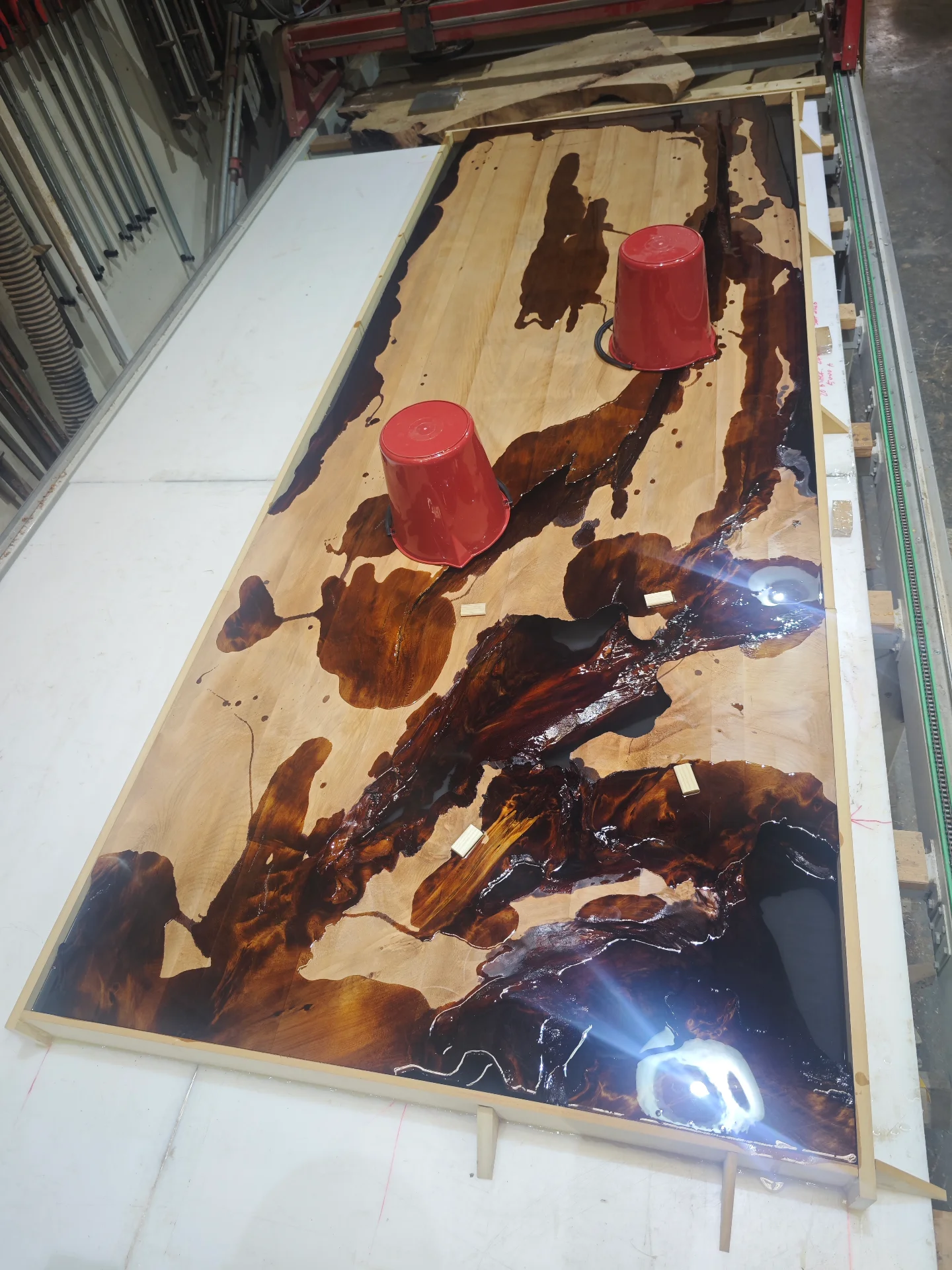 Custom made swamp kauri dining table Whitford — Progress photo