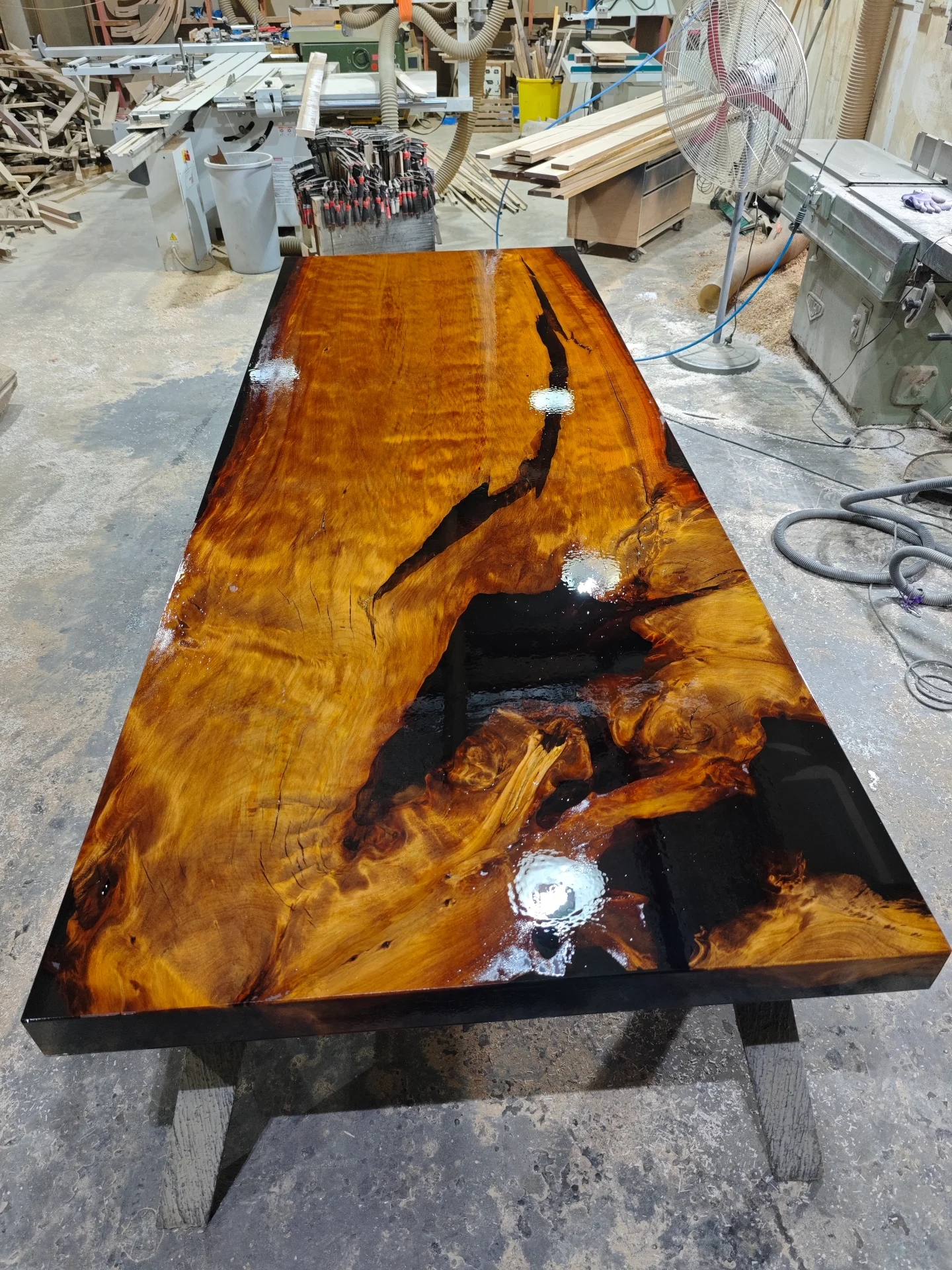 Custom made swamp kauri dining table Whitford — Progress photo