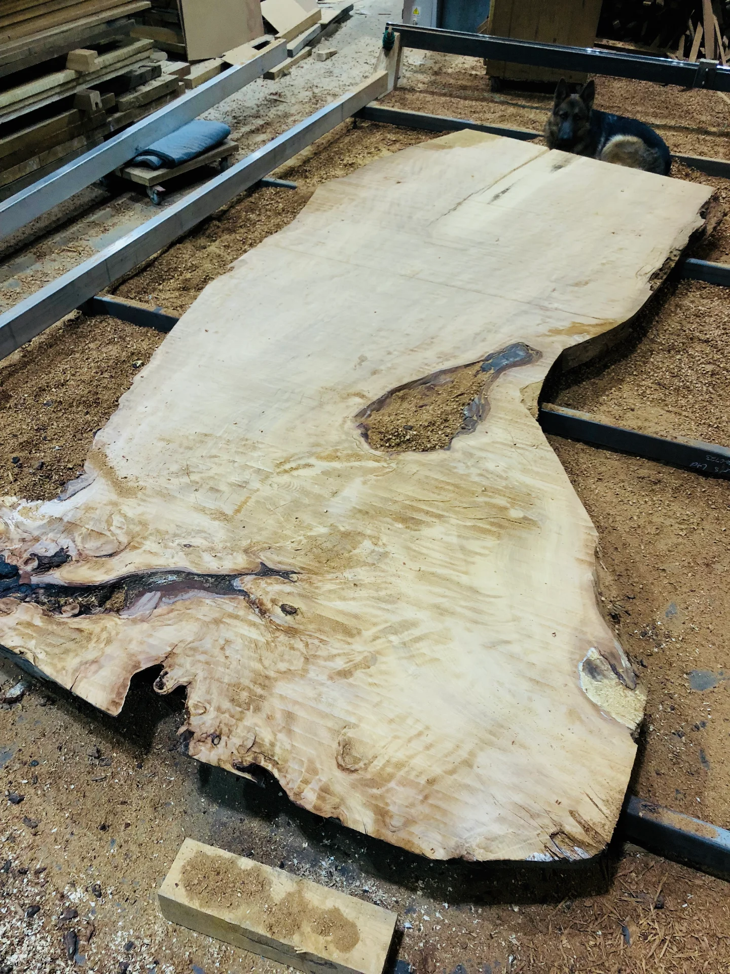 Ansheng's Swamp Kauri table — Progress photo