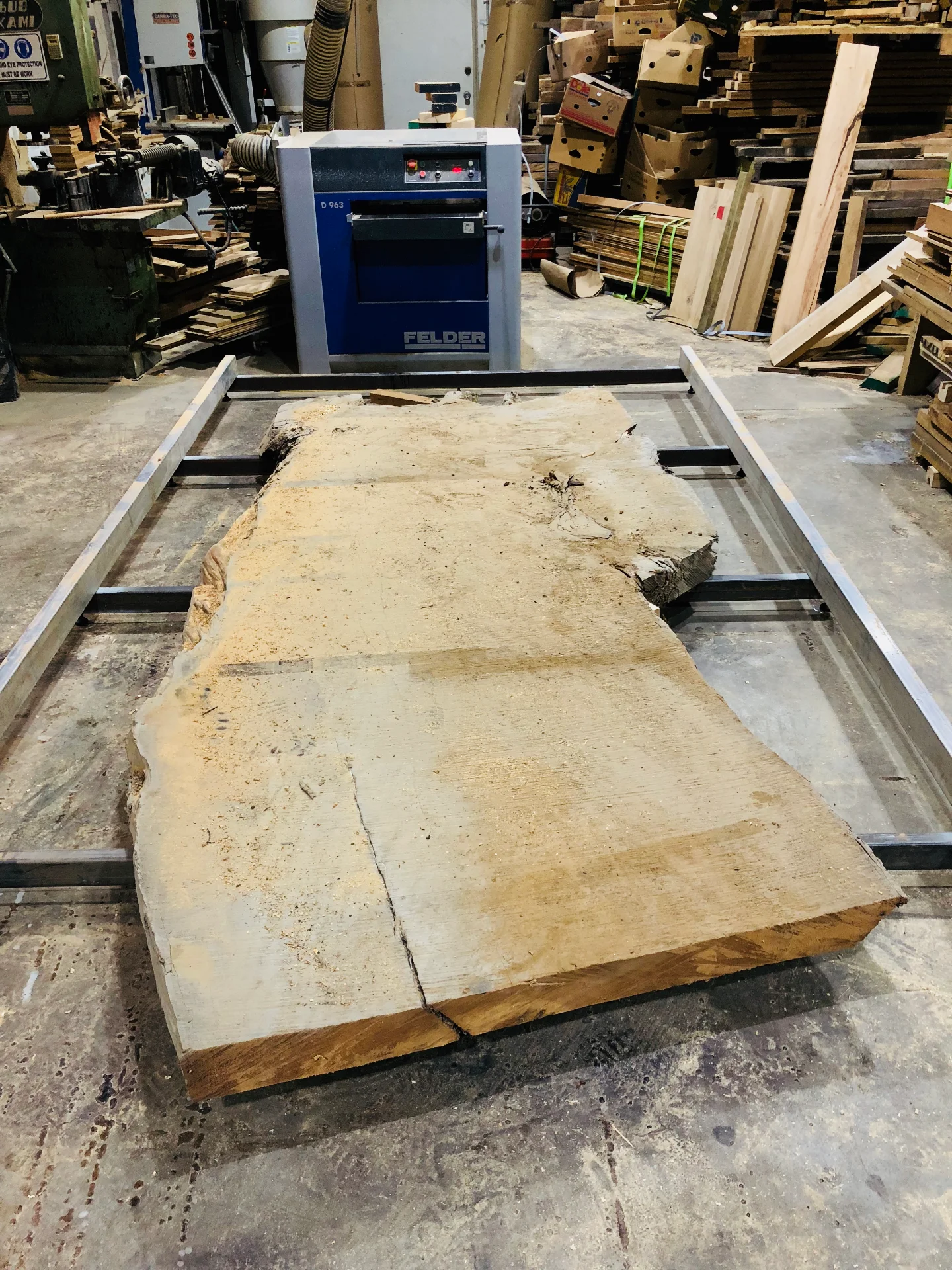 Ansheng's Swamp Kauri table — Progress photo