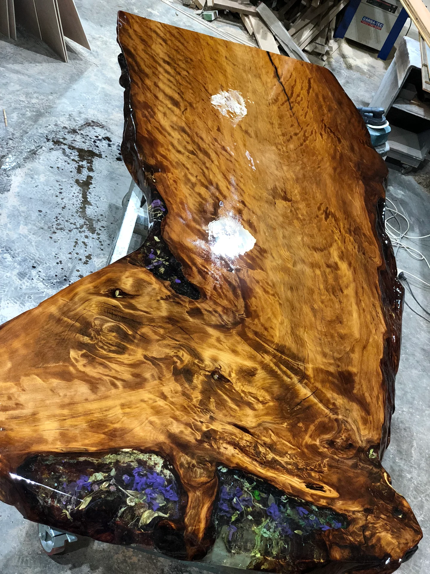 Ansheng's Swamp Kauri table — Progress photo