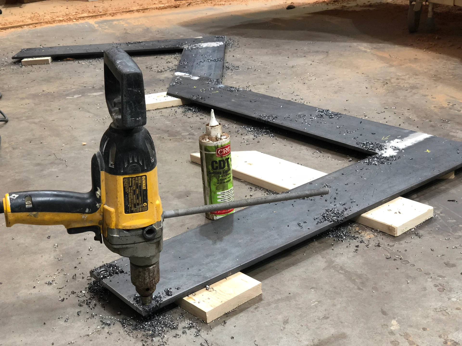 Ansheng's Swamp Kauri table — Progress photo