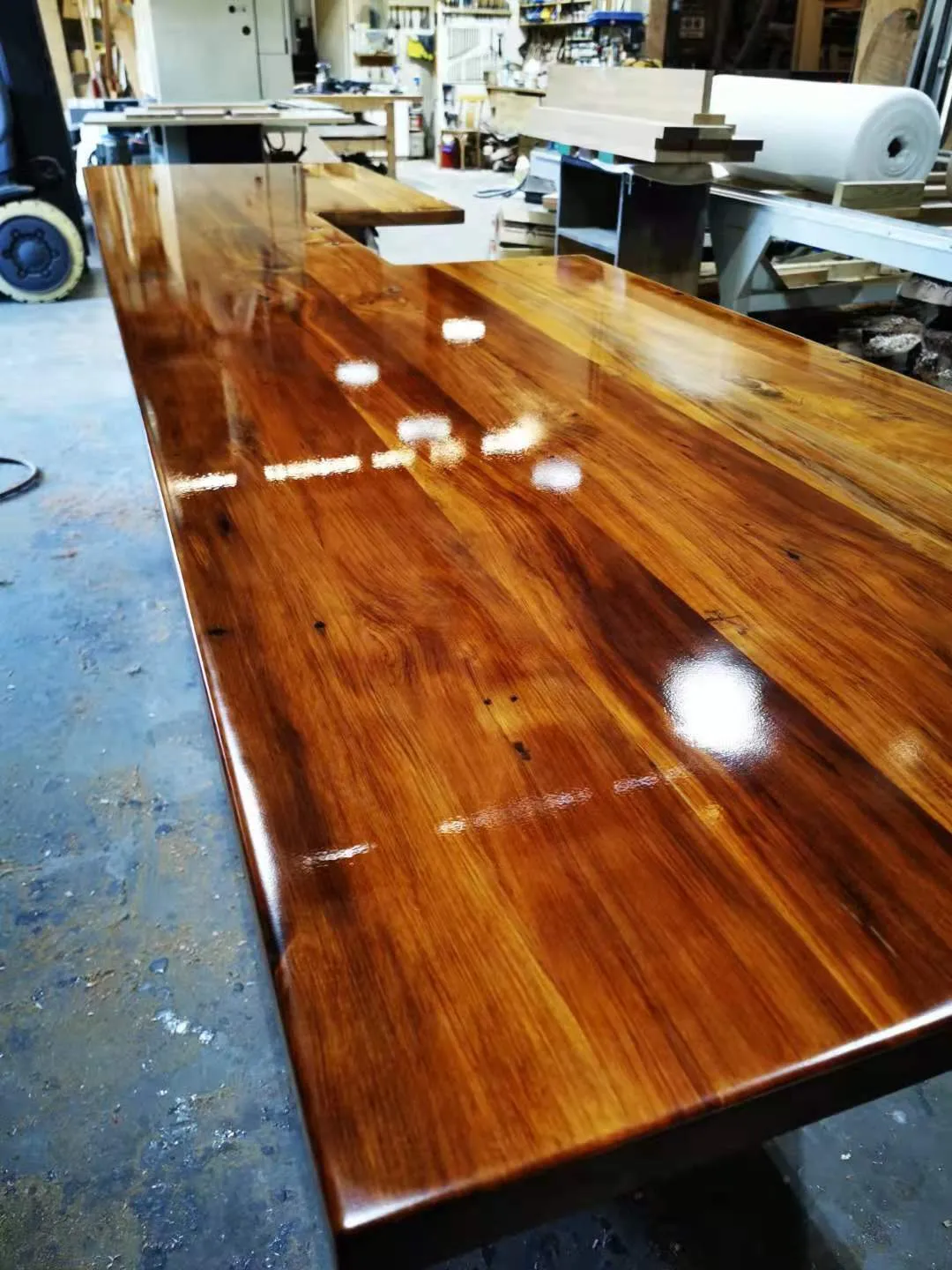 Recycled Rimu kitchen counter top with epoxy finish in matt — Progress photo