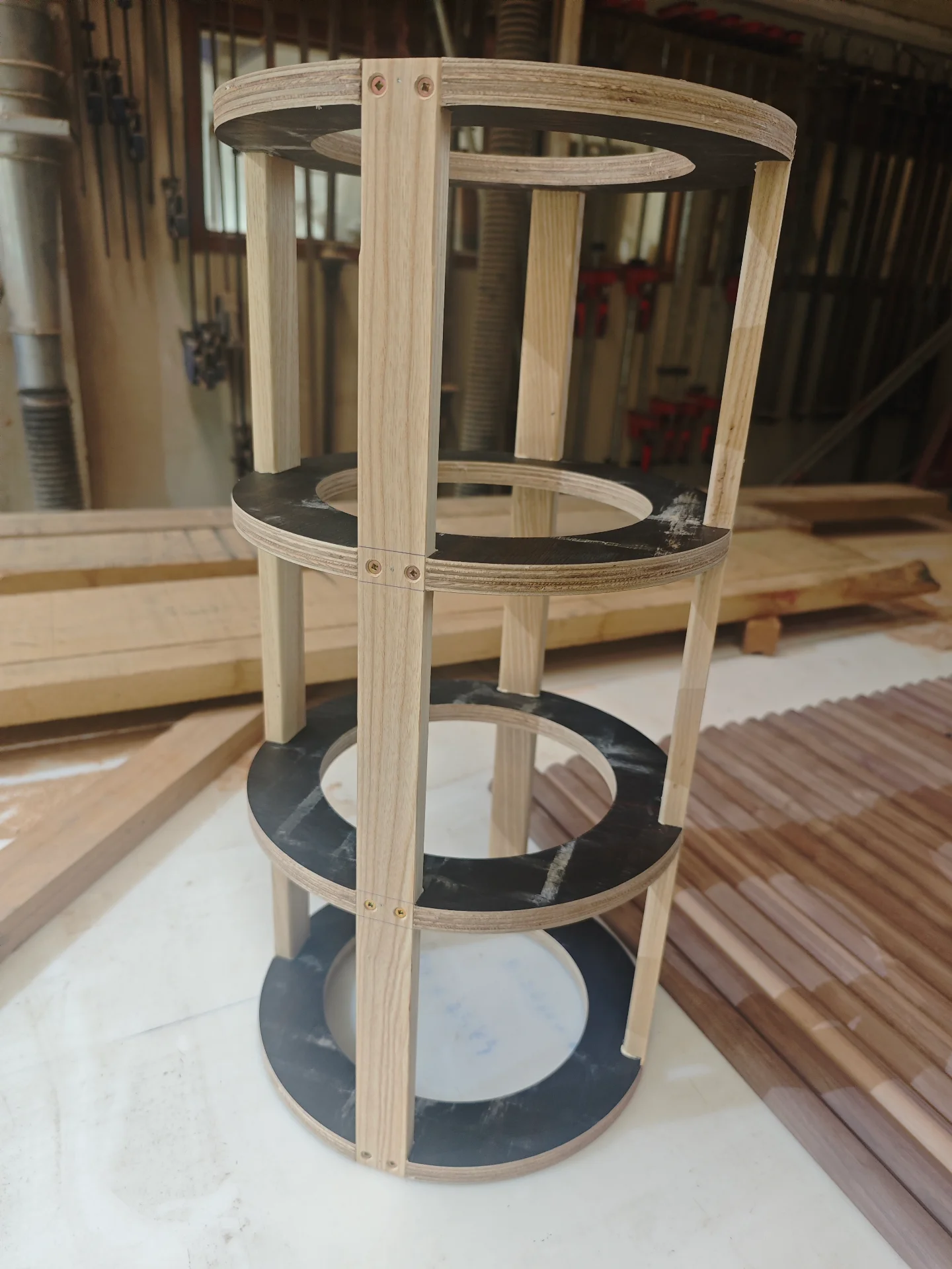 American black walnut table Point View — Progress photo