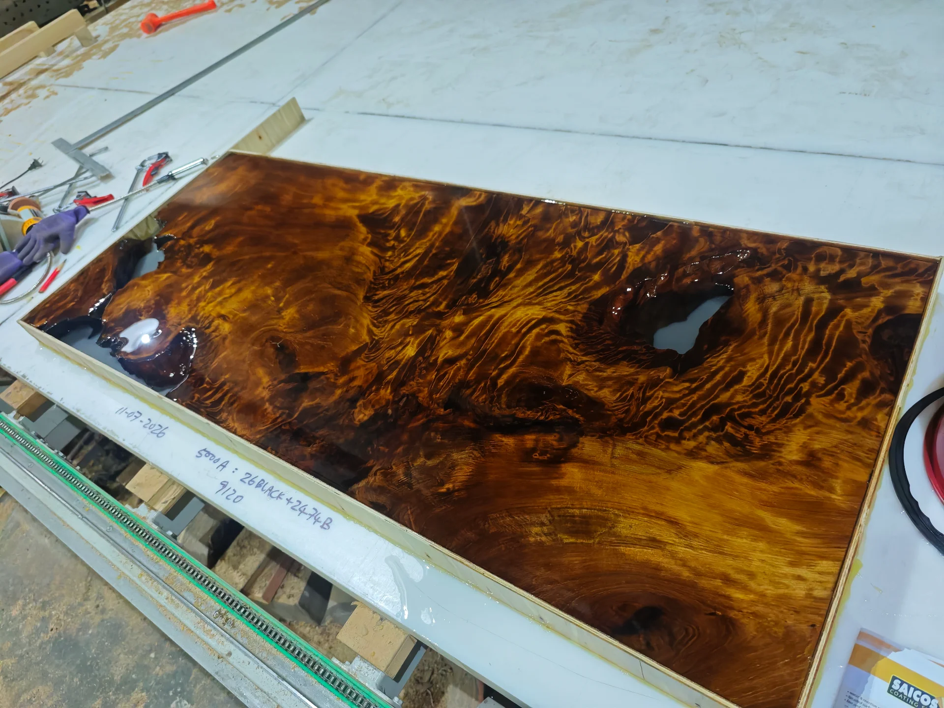 Swamp Kauri breakfast bar top — Progress photo
